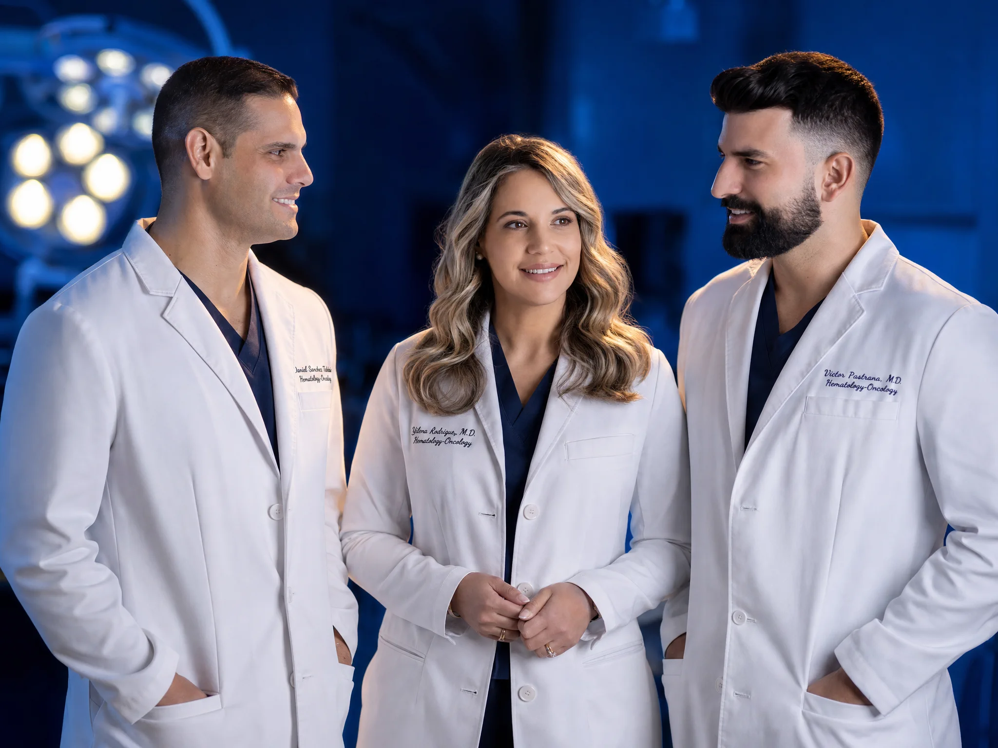 Equipo médico de Miami Oncology Specialist en un entorno clínico