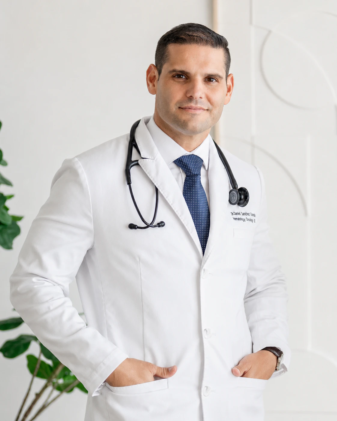 Retrato del Dr. Daniel Sánchez Taboada de Miami Oncology Specialist